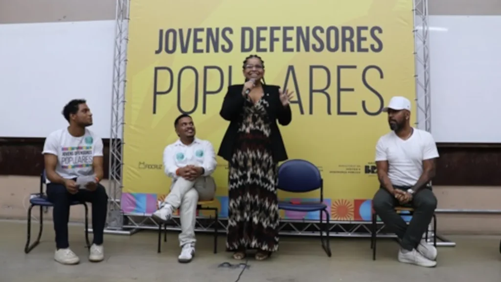Secretária de Acesso à Justiça do Ministério da Justiça e Segurança Pública (MJSP), Sheila de Carvalho esteve no evento (foto: Cooperação Social da Fiocruz)